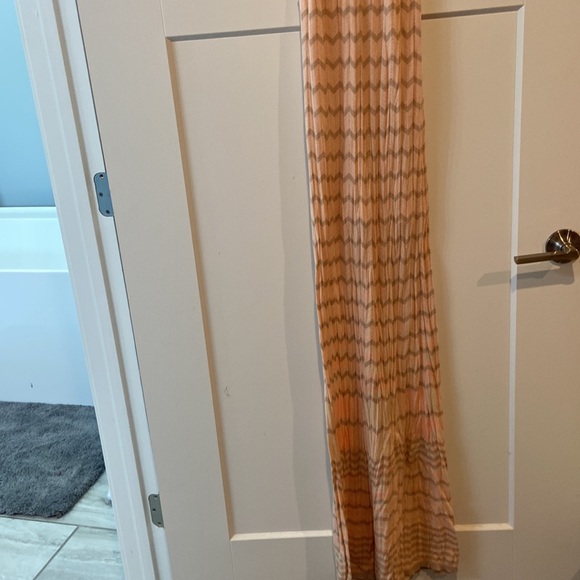 XS Victoria's secret 100% cotton that resembles a knitted dress w/natural colors - Picture 2 of 9